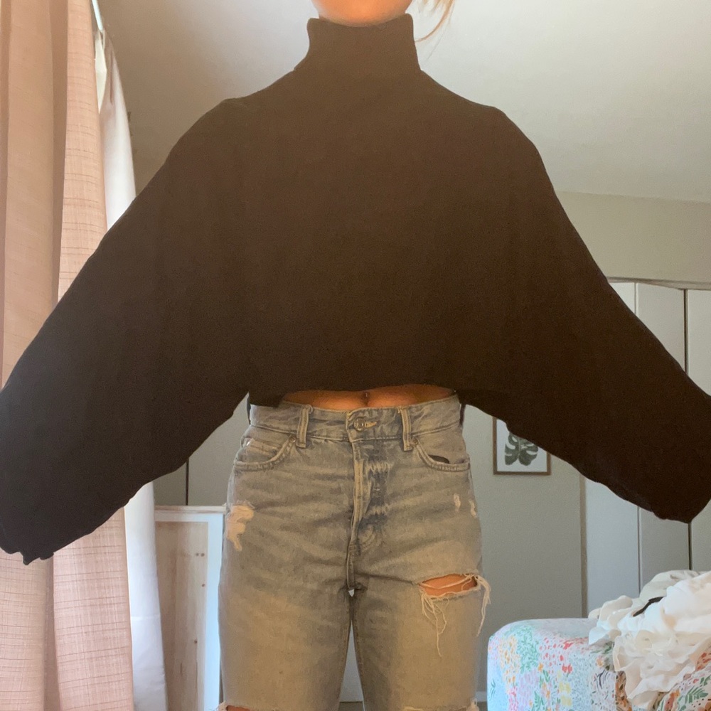 Wide Sleeve Sweater Black
